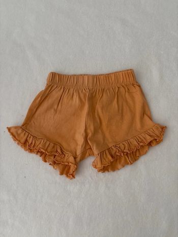 Short orange 3 mois