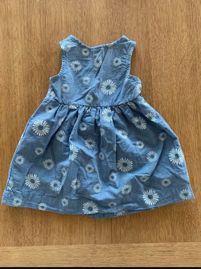 Robe à fleurs - photo numéro 2