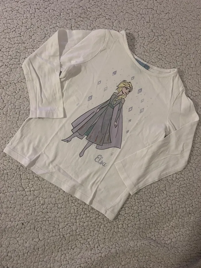 Tee shirt