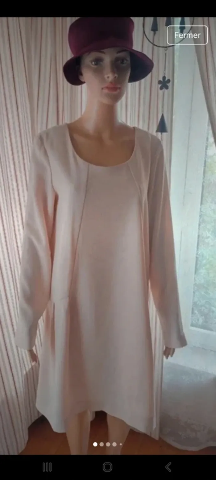 Jolie Robe couleur crème Stella Forest taille 40 - photo numéro 3