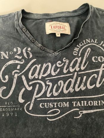 Tee shirt