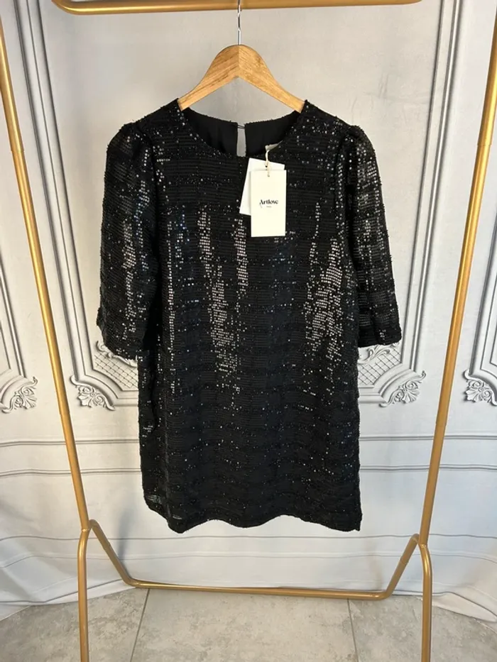 Robe noire Sequins Artlove 36 neuve
