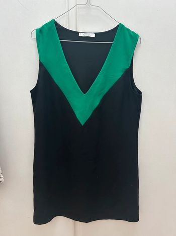 Petite robe noir et vert au col - mango - taille M