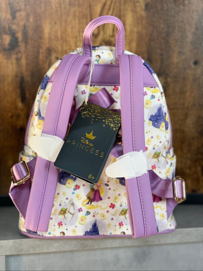 Sac à dos Loungefly Raiponce Disney neuf - photo numéro 3