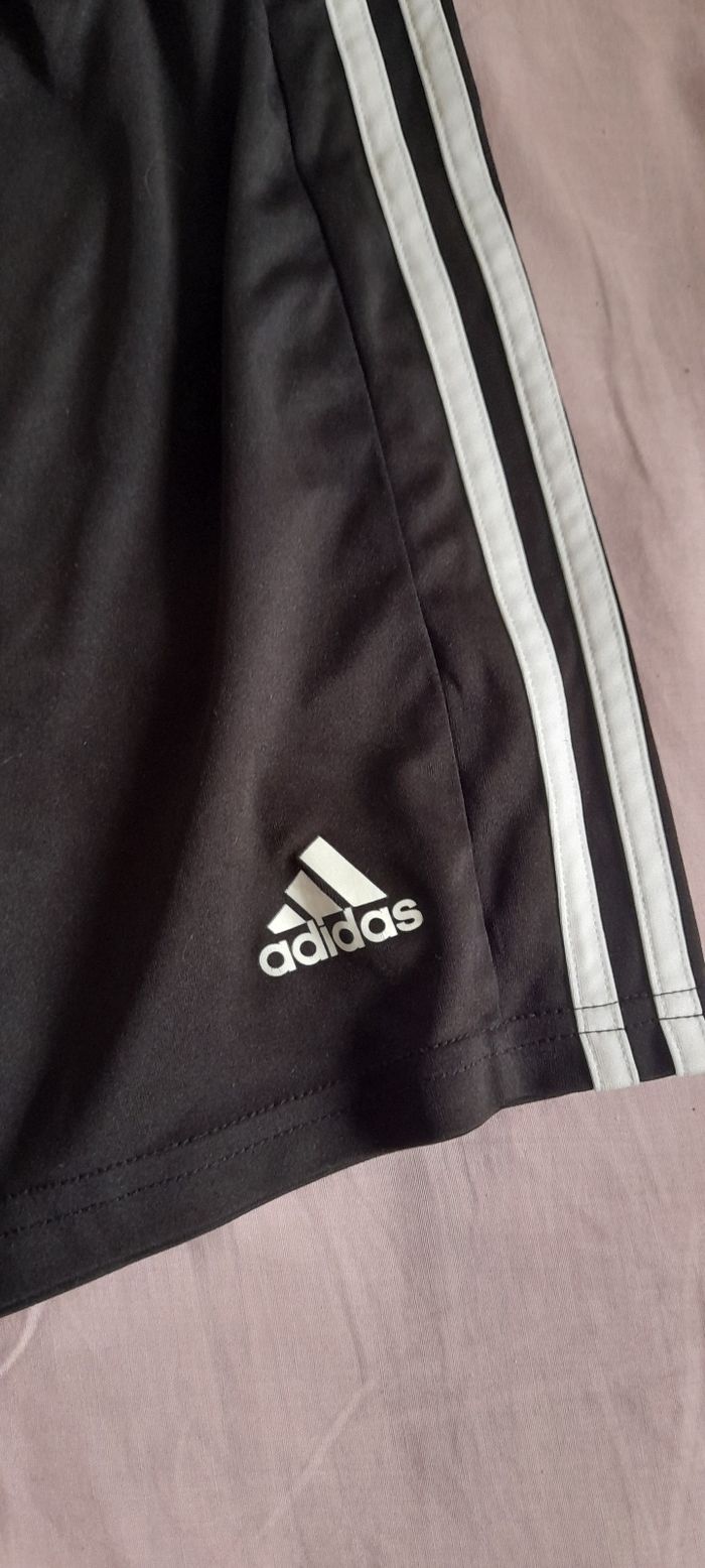 Short adidas - photo numéro 2