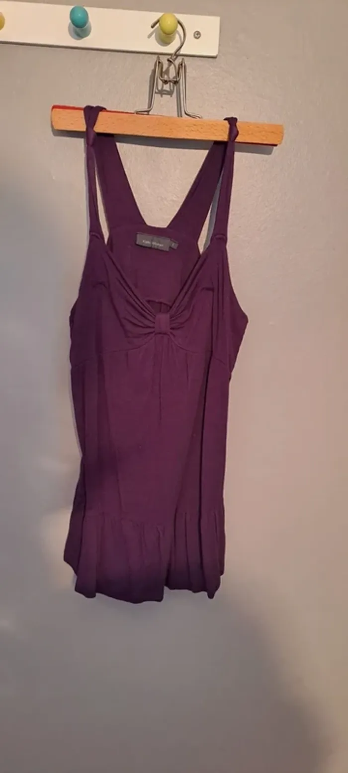 Débardeur femme violet avec un nœud sur le devant - Marque Kiabi Woman - Taille 40 - Très bon état. - photo numéro 2