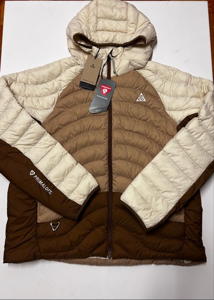 Veste Nike ACG lava flow Primaloft - photo numéro 1
