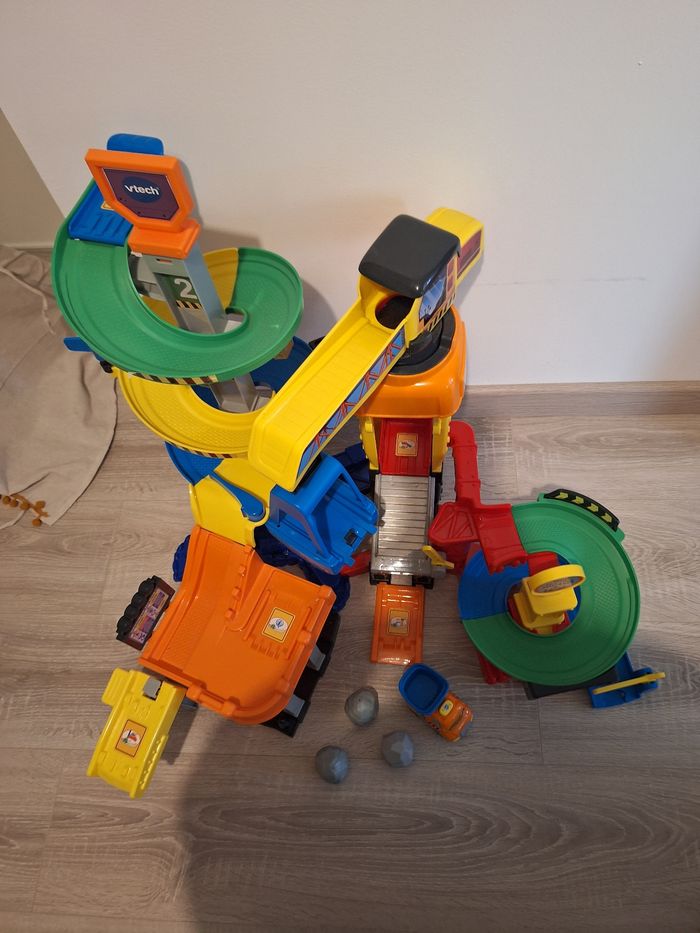 Circuit chantier tut tut bolide - photo numéro 2