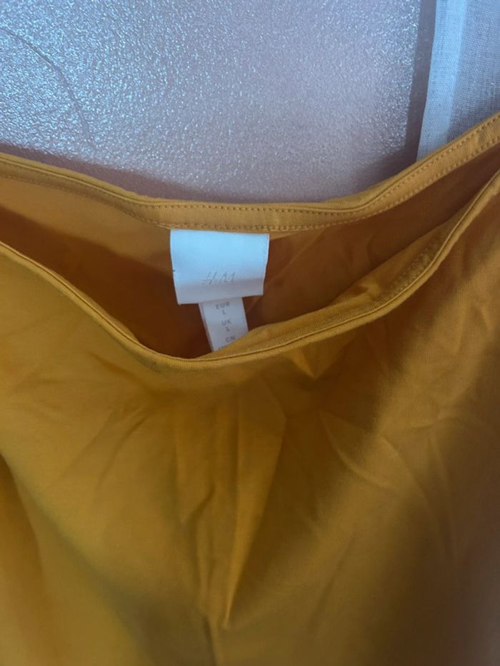 Top jaune - photo numéro 2