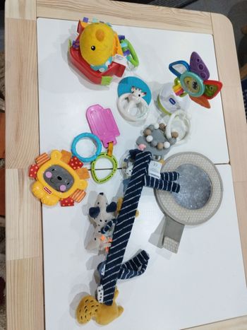 Jeu d'éveil bébé