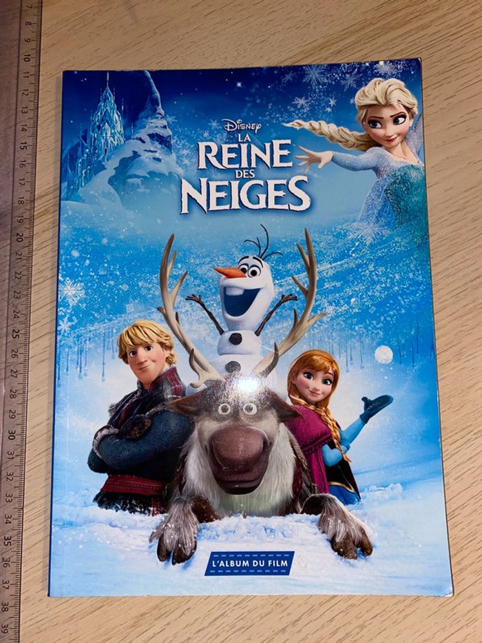 Livre album film Disney hachette 2020 princesse reine neiges elsa Anna