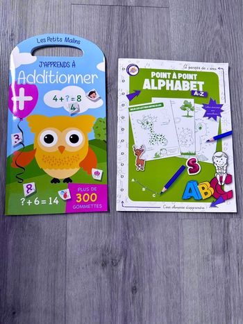 Cahiers apprentissage avec gommettes