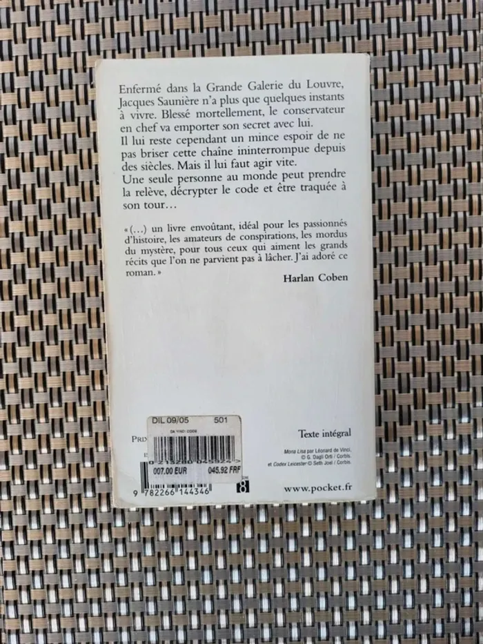 Livre Da  Vinci Code de Dan Brown  en  bon état. - photo numéro 4