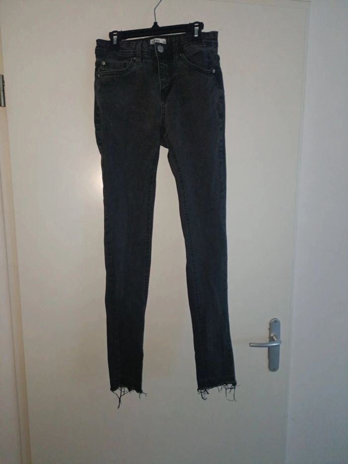 Slim gemo noir effiloché 34