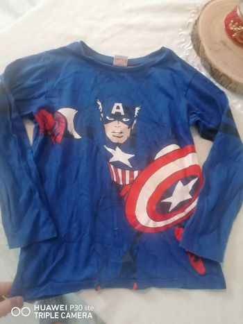 Tee shirt manche longue 7-8 ans