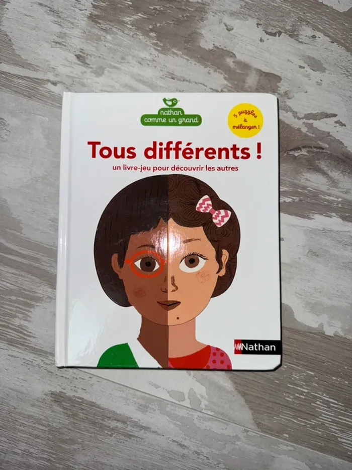 Livre tous différents ! Nathan
