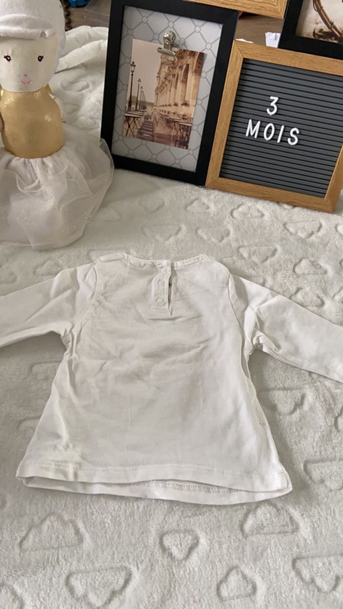 Tee shirt 3 mois - photo numéro 2
