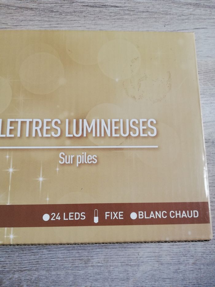 Lettres lumineuses - photo numéro 3