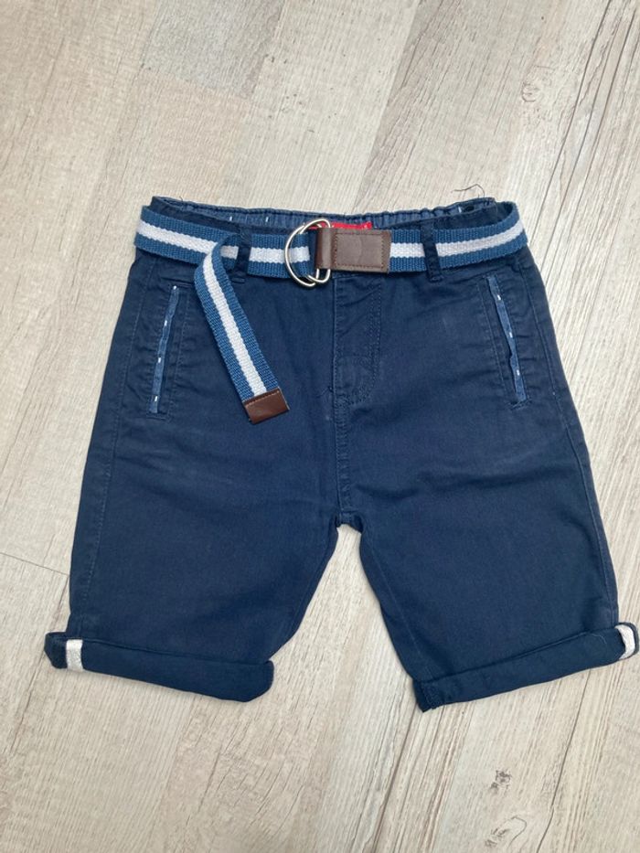 Short bleu marine 6 ans