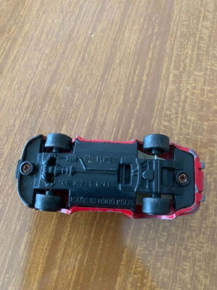 Voiture vintage Porsche 911 turbo CF303 - photo numéro 4