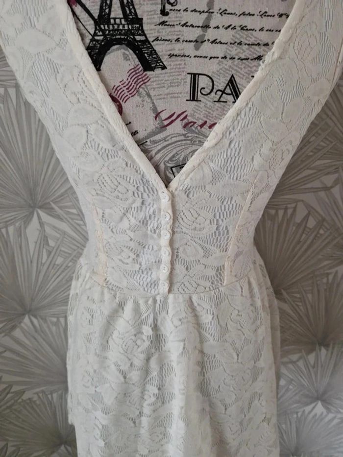 Jolie robe d'été chic en dentelle Jennyfer taille 36 - photo numéro 4
