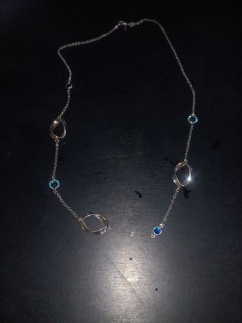 Sautoir argent avec perles bleues