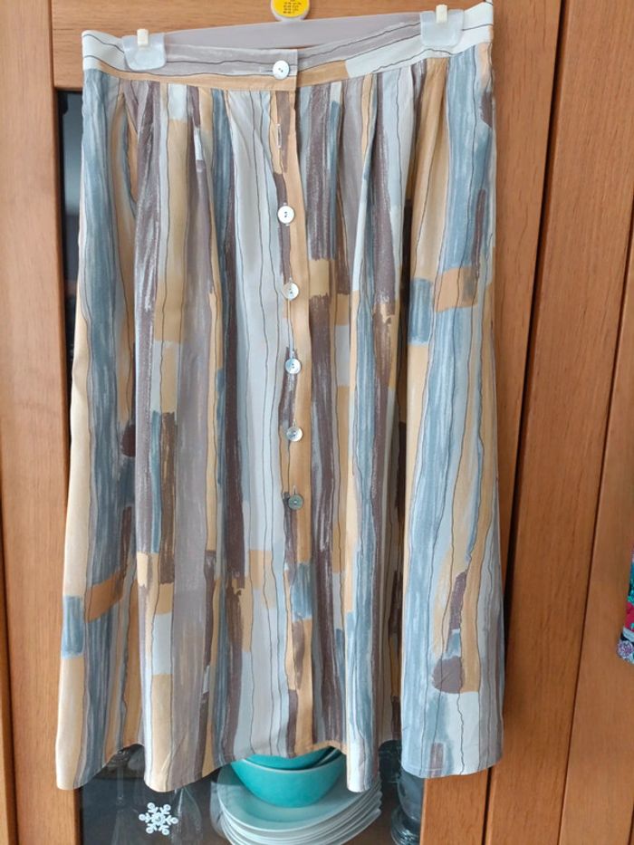 Jupe beige gris berger du nord