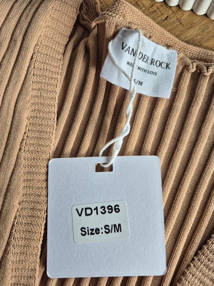 Lot de 2 Tops Courts Femme Taille S/M - photo numéro 2