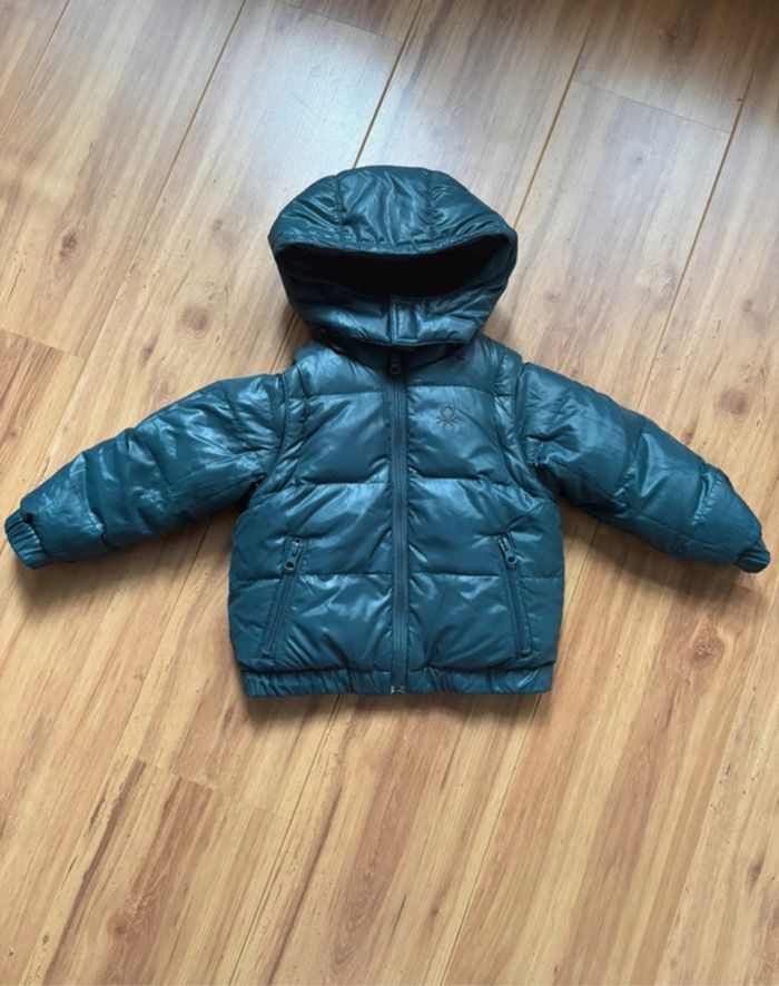 Neuf Doudoune réversible verte et marine manches amovibles/ Benetton / taille 1 an - 18 mois / 82 cm