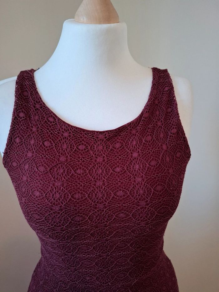 Robe Bordeaux en dentelle Jennyfer taille XS 34 - photo numéro 2