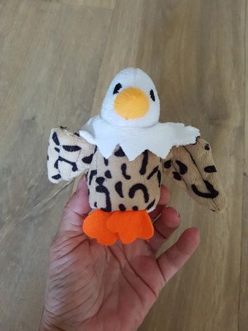 Peluche bébé oiseau