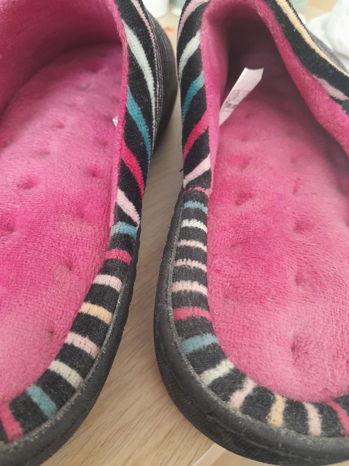 Chaussons Femme Isotoner 37 - photo numéro 5