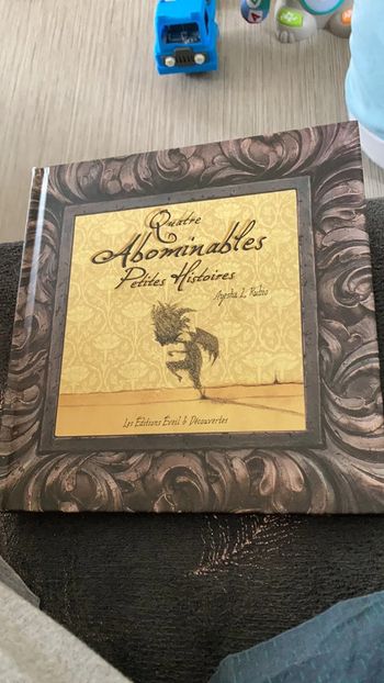 Quatre abominables petites histoires