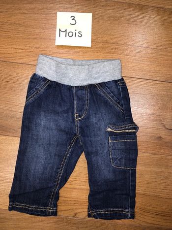 Pantalon en jean garcon tex 🌺 taille 3 mois