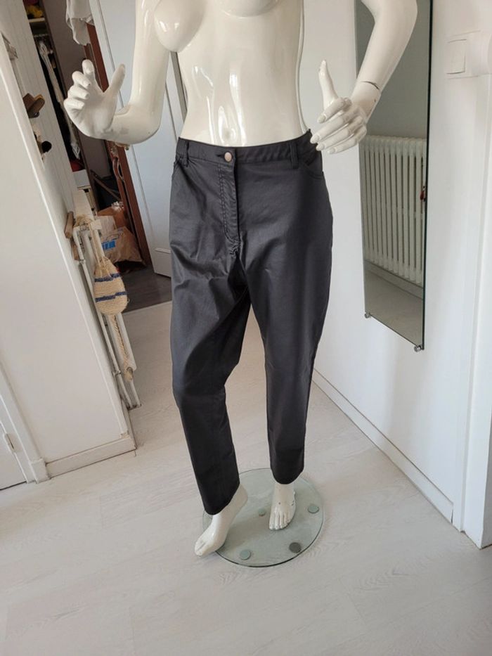 Pantalon noir effet sky strech - photo numéro 3