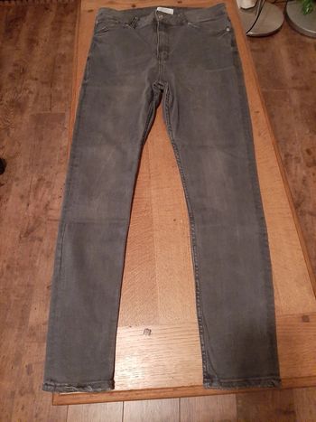 Jean Slim elastiss gris Zara