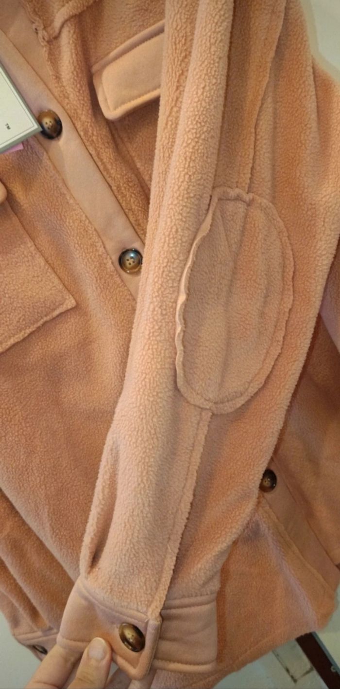 Femme - photo numéro 3