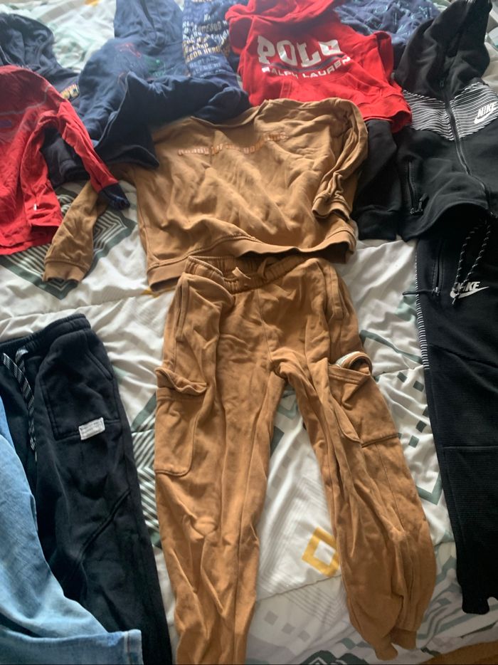 Lot vêtements garçon 5/6 ans - photo numéro 9