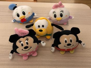 Lot de 5 peluches Disney