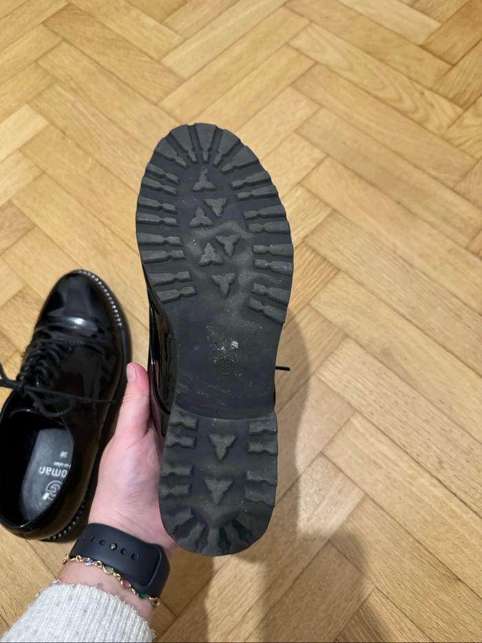 Paire derbies noir vernies 38 - photo numéro 5