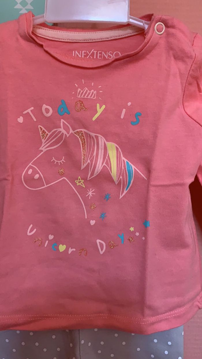 Ensemble licorne taille 6 mois - photo numéro 2