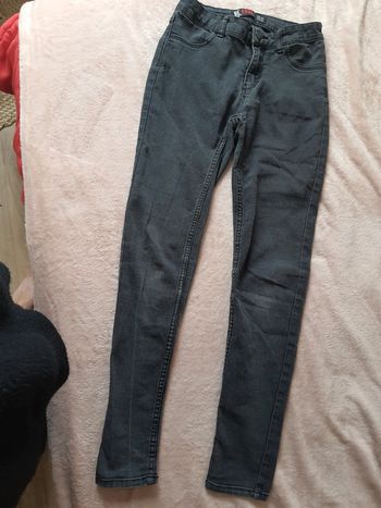 Jean slim taille 34
