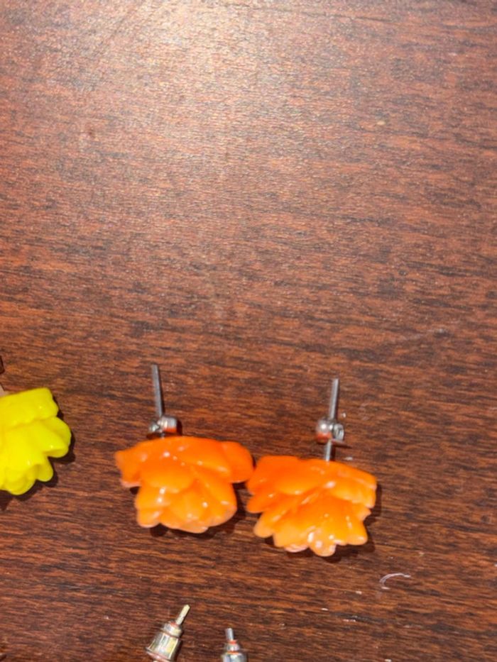 Lot de 8 paires de boucles d’oreilles neuves - photo numéro 2