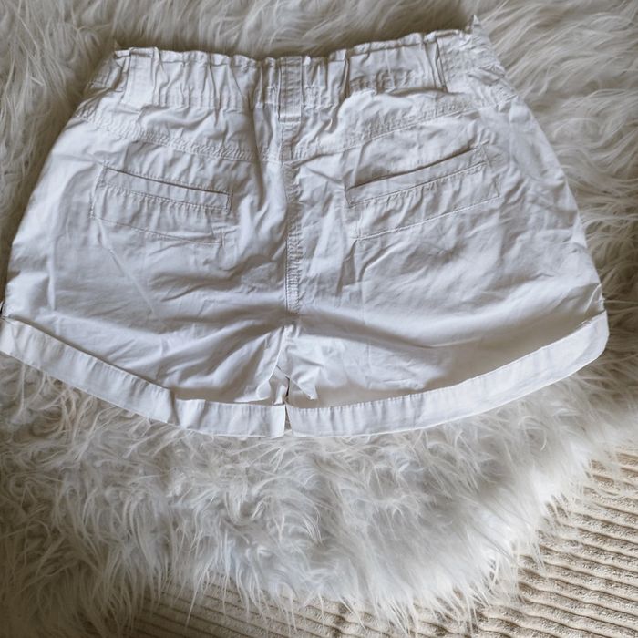 Short blanc fille - photo numéro 3