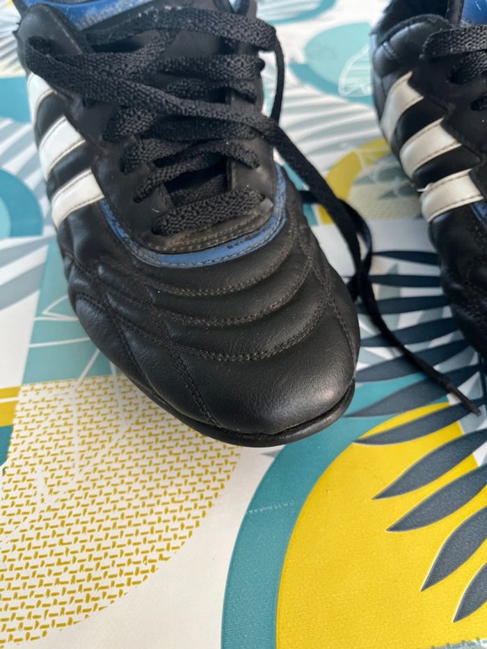 Chaussures de foot - photo numéro 2