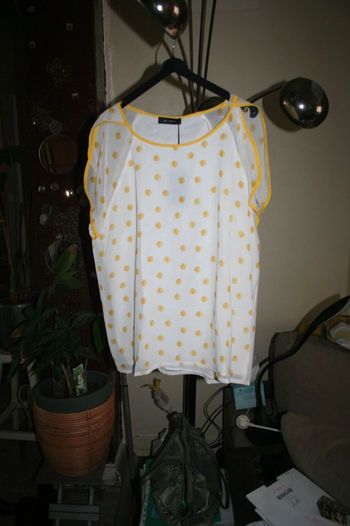 🌸Top Blanc et jaune Modèle Janefon Taille 42 Cop Copine 2023 🌸