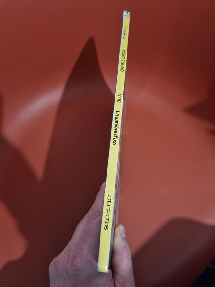 Bd EO Yoko Tsuno tome 10 la lumière d'oxo 1980 (défaut tranche) - photo numéro 2