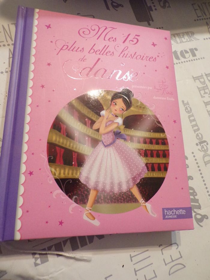 Livre Mes plus belles histoires de Danse