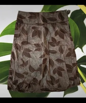 Jolie jupe imprimé  feuilles marron h&m taille 36