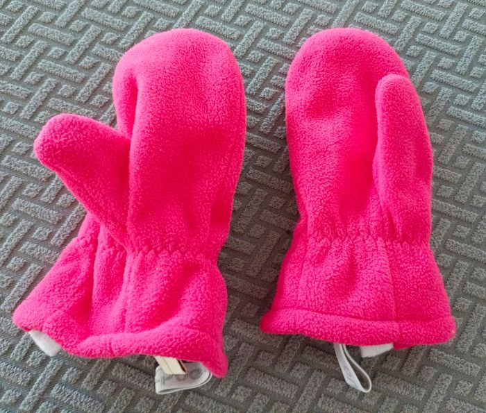 Moufles polaire neuves fille en 3-4 ans - photo numéro 2